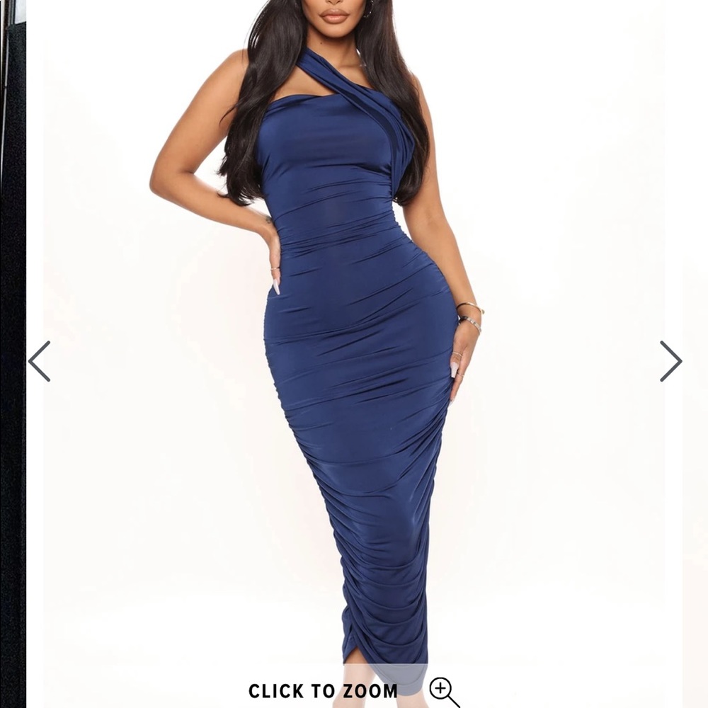 Fashion nova Tessa ruched midi dress